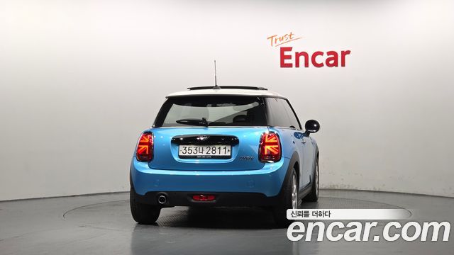 Mini Cooper из Кореи Encar