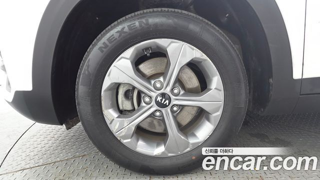 Kia Seltos из Кореи Encar