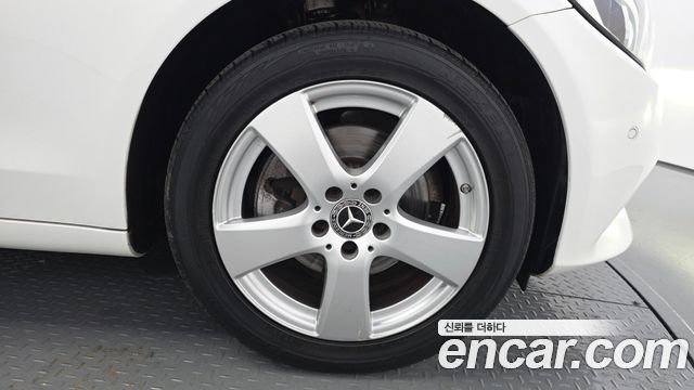 Mercedes-Benz C-Class из Кореи Encar