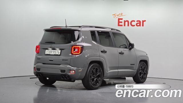 Jeep Renegade 2.4 Limited AWD 2019 — пробег 62 850 км