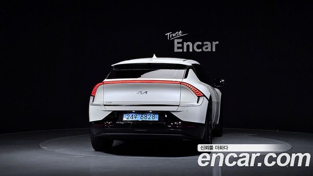 Kia EV6 из Кореи Encar