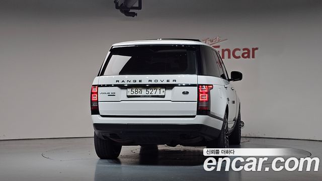 Land Rover Range Rover 4.4 SDV8 Vogue SE DIESEL — пробег 252 234 км — фото 4 из 5