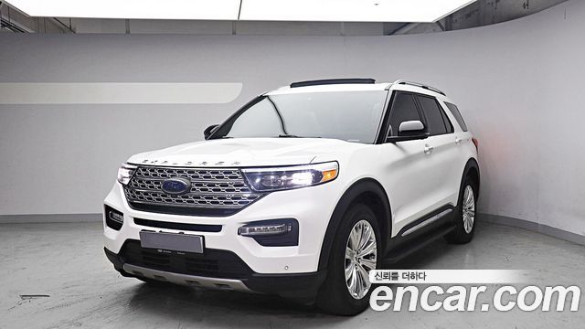Ford Explorer 2.3 LimIted 4WD — пробег 66 704 км — фото 1 из 5