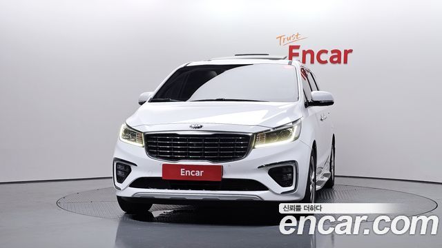 Kia Carnival Gasoline 7-Seater Limousine President — пробег 97 165 км — фото 3 из 5