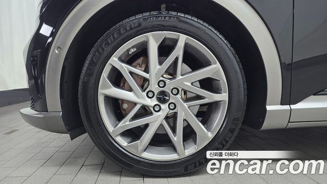 Genesis GV60 из Кореи Encar