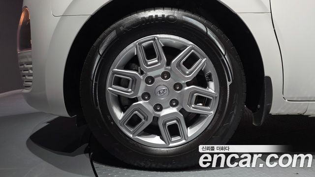 Hyundai Staria из Кореи Encar