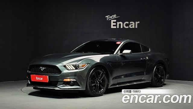 Ford Mustang Coupe — пробег 158 012 км — фото 1 из 5