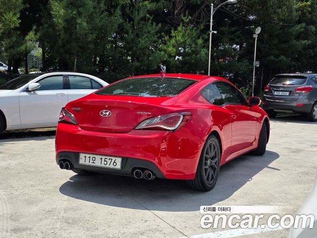Hyundai Genesis 200 Turbo D — пробег 122064 км