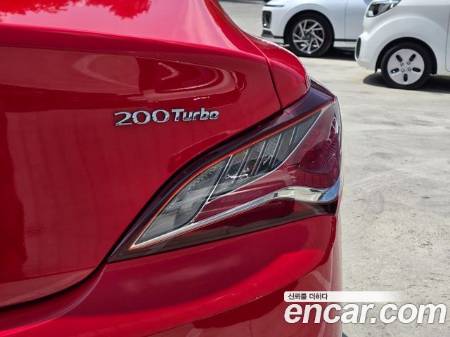 Hyundai Genesis 200 Turbo D — пробег 122064 км