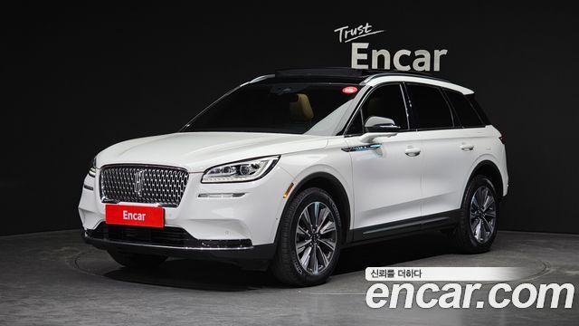Lincoln Corsair 2.0 Reserve AWD — пробег 94 294 км — фото 1 из 5