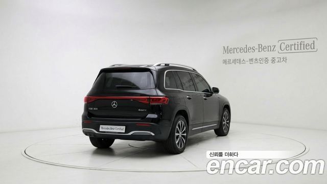 Mercedes-Benz EQB EQB300 4MATIC Progressive — пробег 9231 км