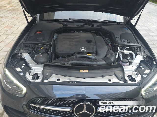 Mercedes-Benz E-Class E350 4MATIC AMG Line — пробег 43 000 км — фото 5 из 5