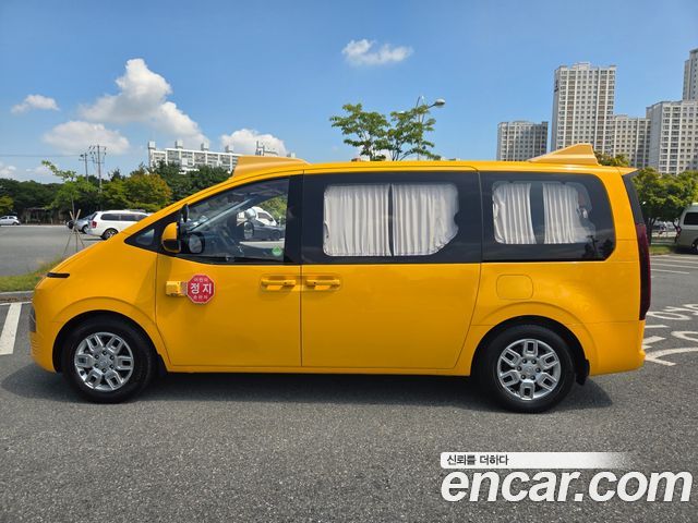 Hyundai Staria из Кореи Encar