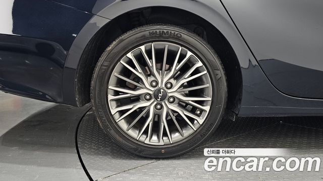 Kia K3 из Кореи Encar