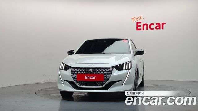 Peugeot 208 GT — пробег 4 757 км