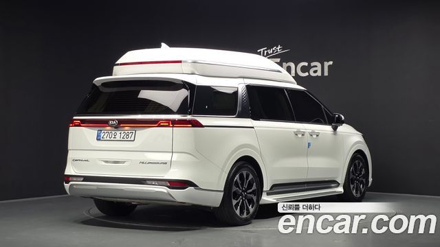 Kia Carnival из Кореи Encar