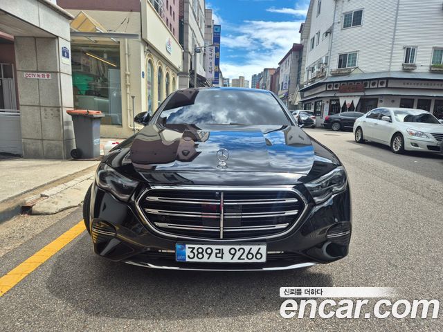 Mercedes-Benz E-Class E300 4MATIC Exclusive — пробег 4710 км