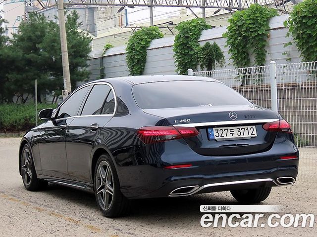 Mercedes-Benz E-Class E250 AMG Line — пробег 14327 км