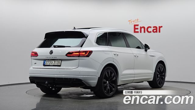 Volkswagen Touareg из Кореи Encar
