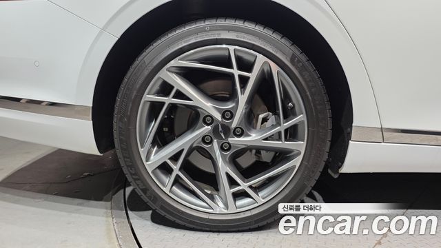 Genesis G90 из Кореи Encar