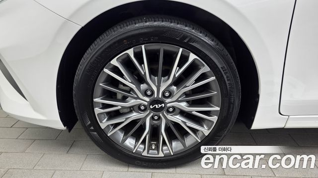 Kia K3 из Кореи Encar