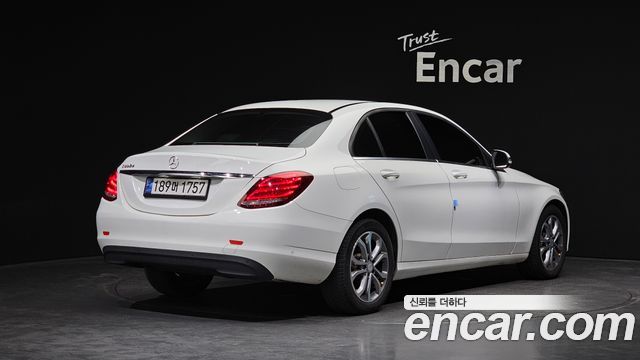 Mercedes-Benz C-Class из Кореи Encar