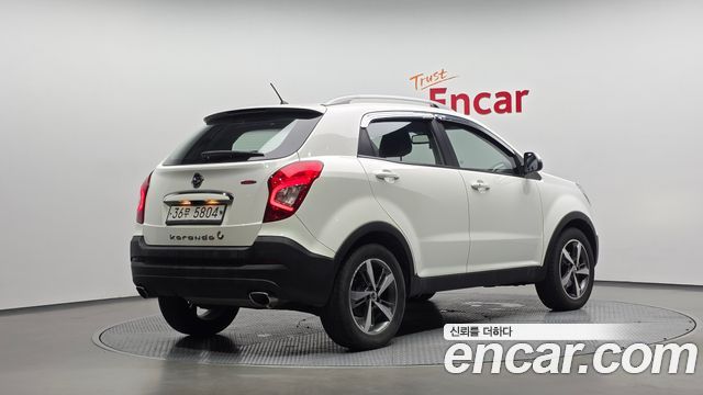 Ssangyong KORANDO 2.2 RX 2WD DLX — пробег 139 979 км — фото 2 из 5