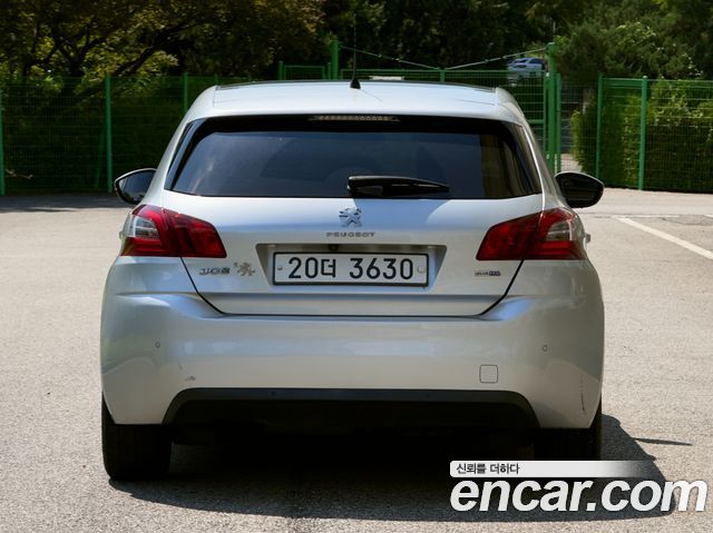 Peugeot 308 2.0 BlueHDi Active — пробег 109 875 км