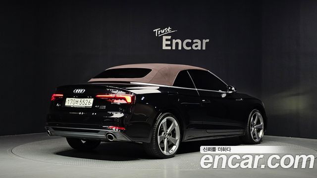 Audi A5 45 TFSI Quattro Cabriolet — пробег 77 040 км
