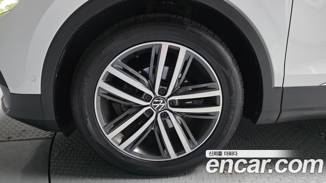 Volkswagen Tiguan из Кореи Encar