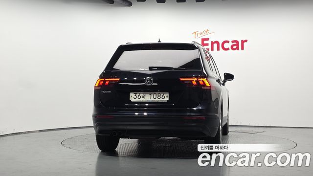 Volkswagen Tiguan из Кореи Encar