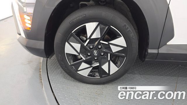 Hyundai Kona из Кореи Encar