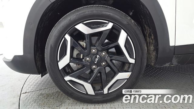 Kia Seltos из Кореи Encar
