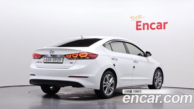 Hyundai AVANTE из Кореи Encar