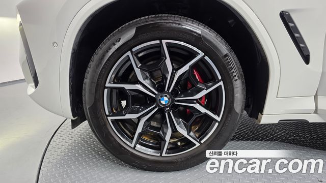 BMW X4 xDrive 20d M Sports Pro — пробег 33 555 км — фото 5 из 5