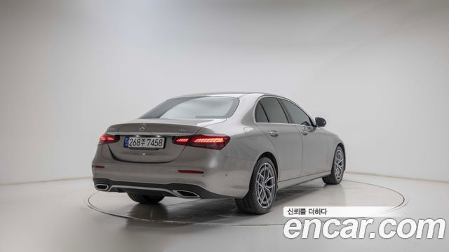 Mercedes-Benz E-Class из Кореи Encar