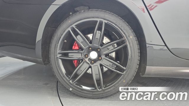 Maserati Quattroporte S Q4 3.0 V6 2015 — пробег 209 074 км