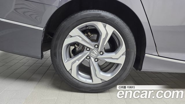 Honda Accord 1.5 Turbo — пробег 42 226 км