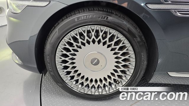 Genesis G90 из Кореи Encar