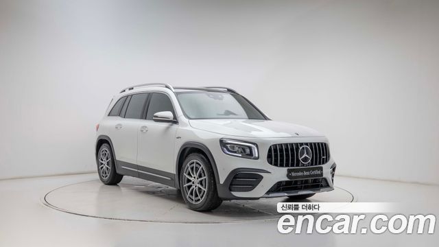 Mercedes-Benz GLB-Class AMG GLB35 4MATIC — пробег 47 199 км — фото 2 из 5