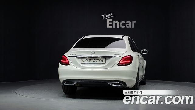 Mercedes-Benz C-Class из Кореи Encar