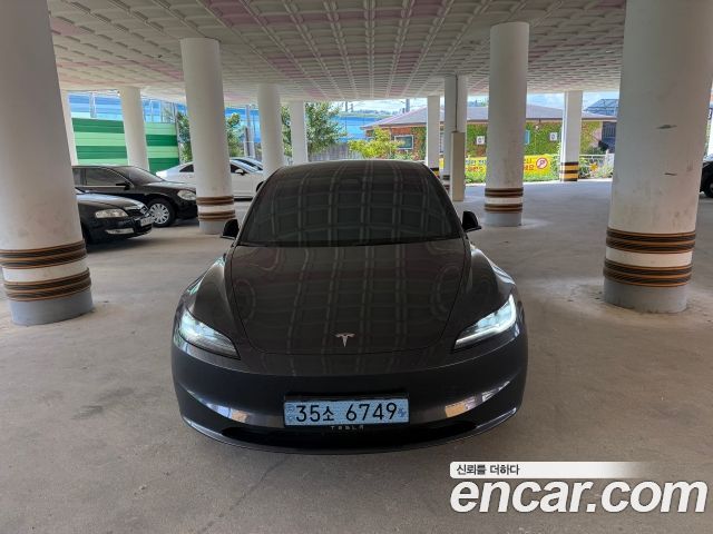 Tesla Model 3 RWD — пробег 28 184 км — фото 1 из 5