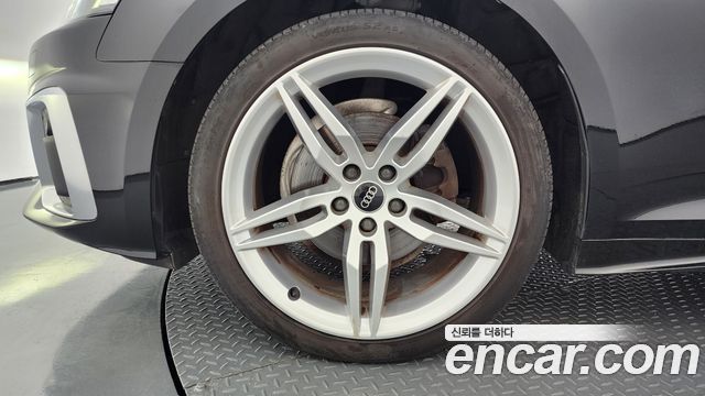 Audi A5 40 TFSI Quattro Premium Sportback — пробег 85 478 км