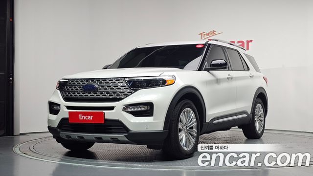 Ford Explorer 2.3 LimIted 4WD — пробег 32 254 км — фото 1 из 5