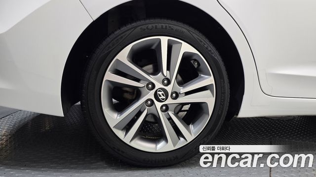 Hyundai AVANTE из Кореи Encar