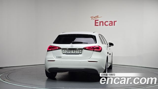 Mercedes-Benz A-Class из Кореи Encar