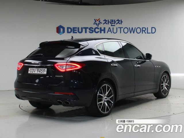 Maserati Levante 3.0 S AWD — пробег 107 467 км — фото 2 из 5