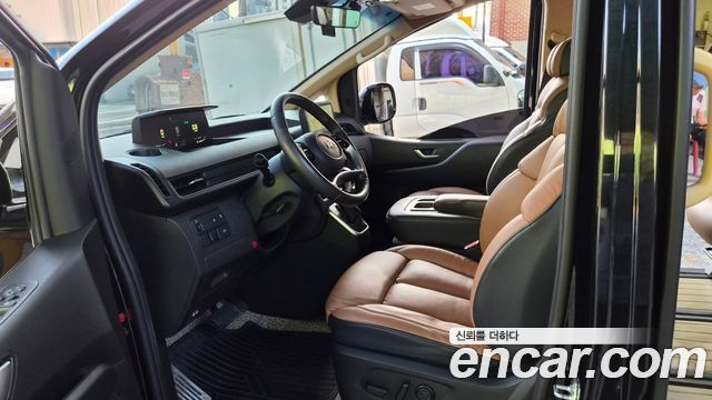 Hyundai Staria из Кореи Encar