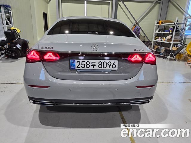 Mercedes-Benz E-Class из Кореи Encar