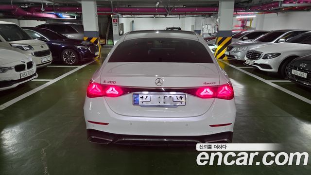 Mercedes-Benz E-Class из Кореи Encar